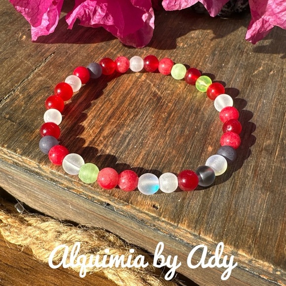 Untreated ruby and glass beaded bracelet/protection and devotion healing crystal - Picture 1 of 4